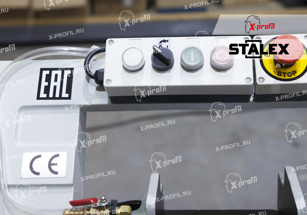 Изображение Ленточнопильный станок с гидроразгрузкой Stalex BS-712R, 712GR
