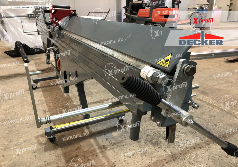 Листогиб ручной Decker X5 3150 фото товара