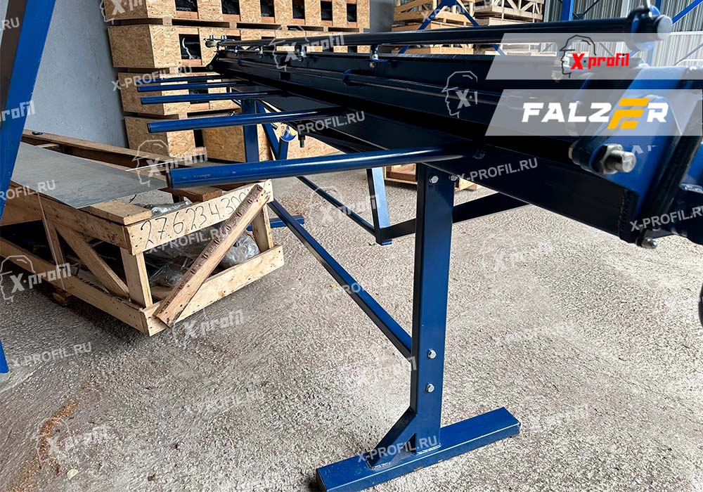 Фотография Ручной усиленный листогиб Falzer PRO 30