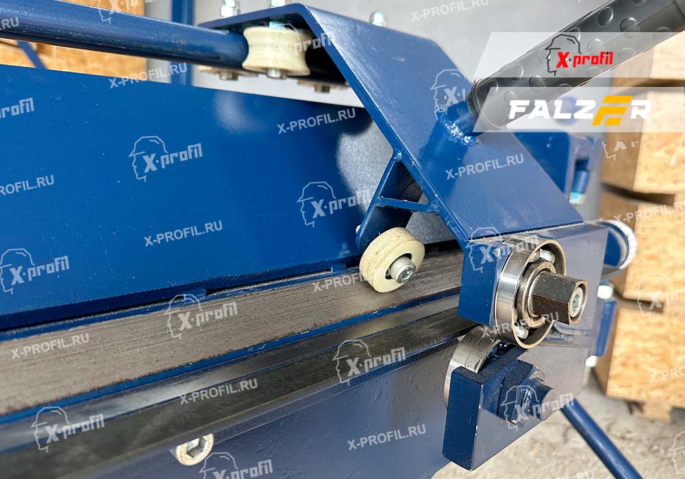 Ручной усиленный листогиб Falzer PRO 30 фотография